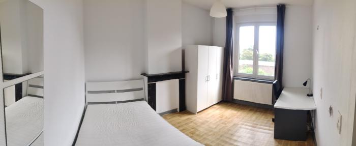 Kot 16 m² in Luik