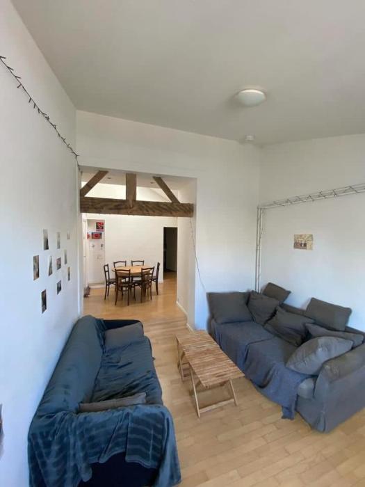 Appartement 72 m² in Luik Féronstrée / Pierreuse