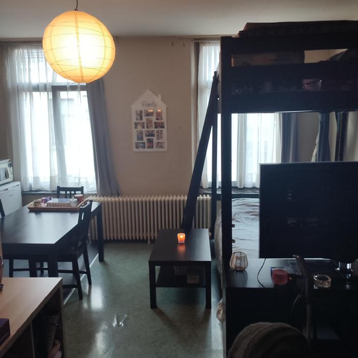 Studio 30 m² in Liege Botanique / rue Saint-Gilles / Jonfosse