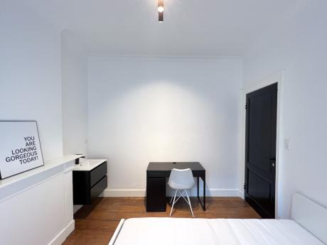 Shared housing 150 m² in Liege Botanique / rue Saint-Gilles / Jonfosse