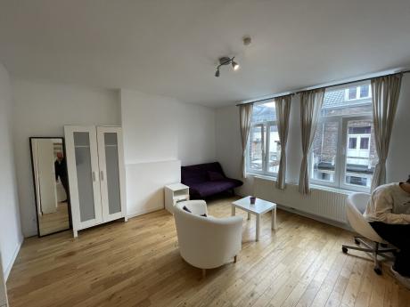 Studio 32 m² in Liege Botanique / rue Saint-Gilles / Jonfosse